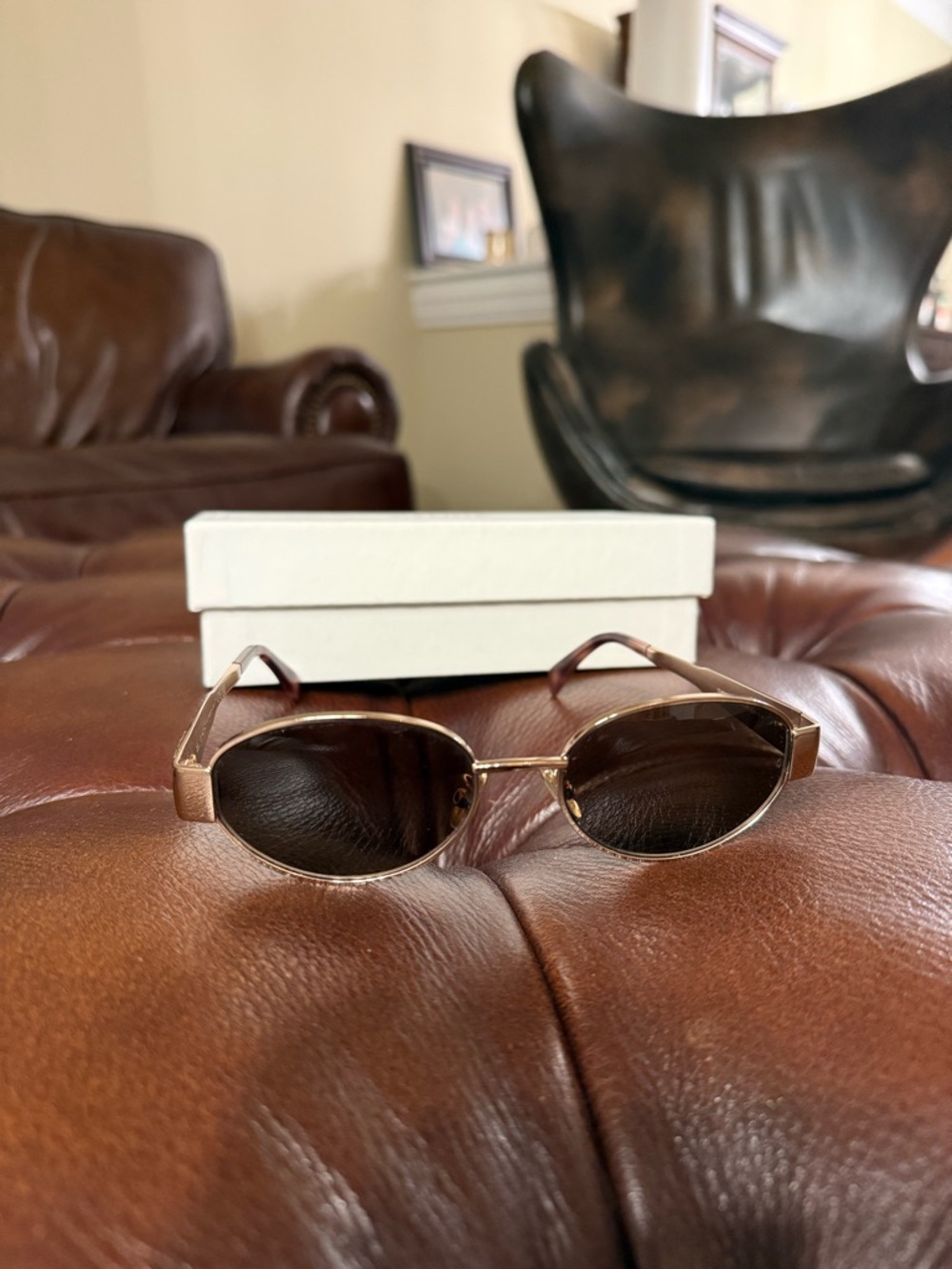 Celine- Triomphe Metal Sunglasses. SHINY ROSE GOLD/BROWN